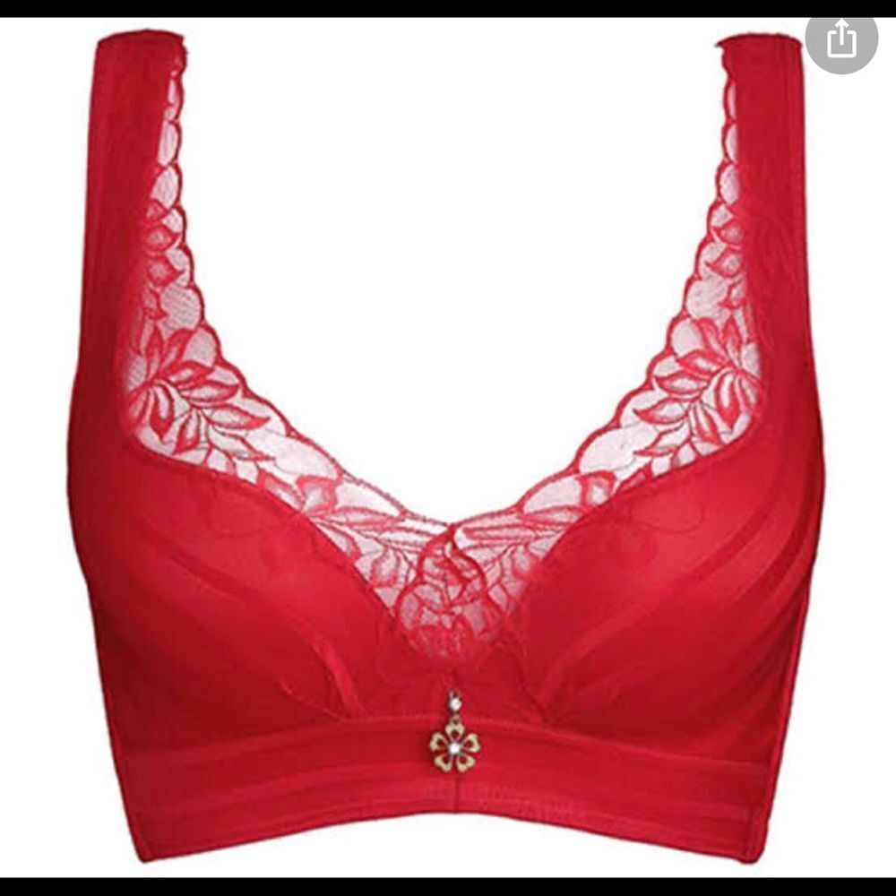 Lower Breast Breast Red Size 38/ 85C
